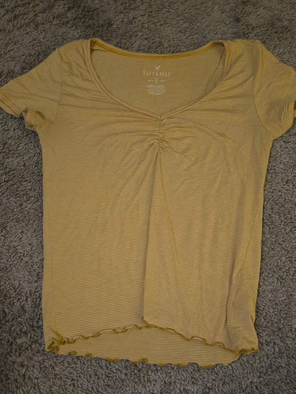 Per Se Yellow Striped Ruched V-Neck Short Sleeve Tee